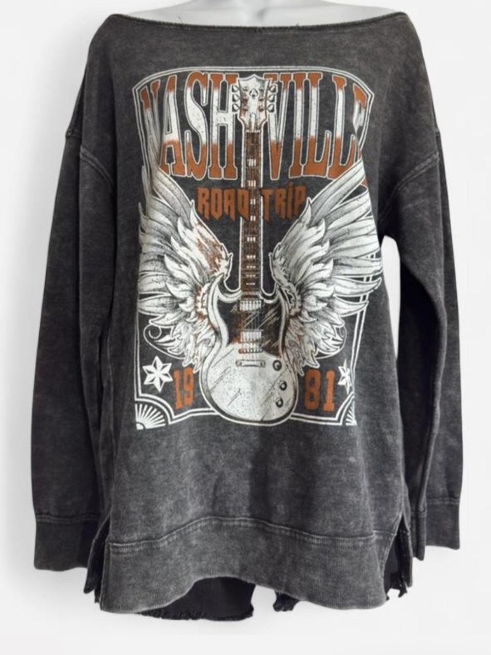 Rebellious One Vintage-Style Nashville Graphic Sweater – Charcoal